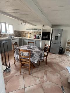 Appartement 5 personnes village provençal du haut var claviers - 4