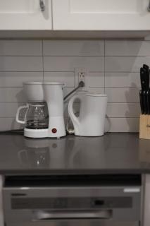 Vista Nook Light Filled 2BR in MTL - Montréal - 5