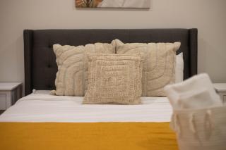 Vista Nook Light Filled 2BR in MTL - Montréal - 1