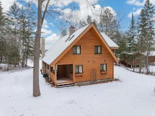 Loon Star Lodge - Three Bedroom Log Home - New - Deer River - 3