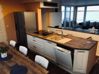 Schwimmendes Haus Elandi - 1