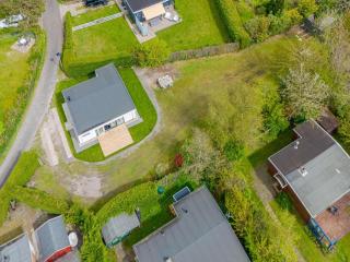 Bungalow in Eureka with Spacious Garden - 6