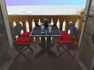 IDEALLY located on BEACH - Port Saplaya - 6