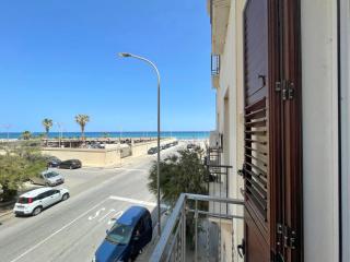 Sea View Teti Rooms & Apts - Trapani - 2