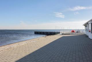 The Bluebeard Bay Retreat - - 6