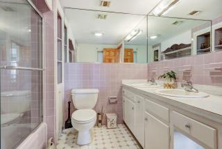 The Bluebeard Bay Retreat - - 4