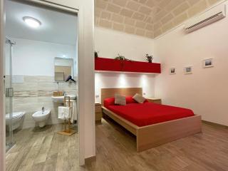 Sea View Teti Rooms & Apts - Trapani - 7