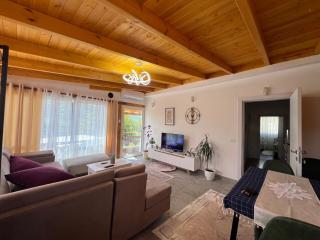 Canyon's house - Çorovodë - 5