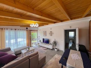 Canyon's house - Çorovodë - 9