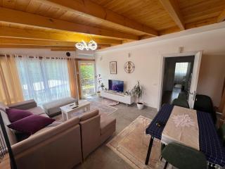 Canyon's house - Çorovodë - 6