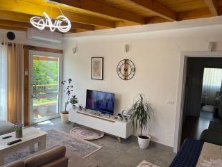 Canyon's house - Çorovodë - 7