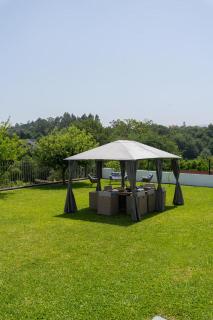 Calejo House – Pool & Sports & Grill Retreat - 2