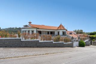 Calejo House – Pool & Sports & Grill Retreat - 3