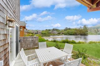 Lake Front Townhome - Rockaway Beach - 9