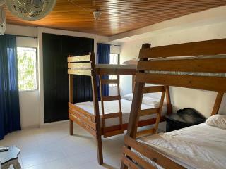 Casa Hostal Disfrutar casa cerca la playa Gaira, playa Rodadero, playa Salguero - Santa Marta - 6