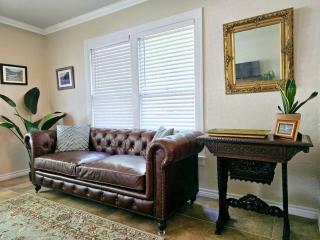 Craftsman by Downtown Uvalde - 3