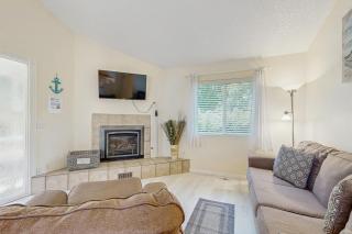 Cottage by the Sea - 7