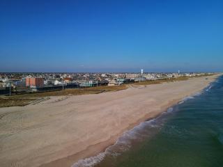Ocean Avenue Oasis - Lavallette - 8