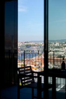 HostWise - Premium Flat with Balcony & Pool - Vila Nova de Gaia - 5