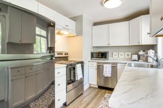 Private Beach and Pool Access Cape Cod Retreat - Falmouth - 2