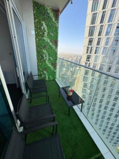Sky High Fendi Luxe -Best Sea-Palm-Dubai Eye Views - Sabkhah - 8