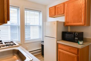 Walk to Downtown and Beach Ocean Grove Apartment! - Ocean Grove - 7