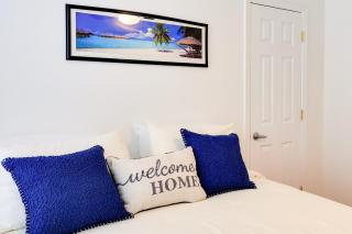 Walk to Downtown and Beach Ocean Grove Apartment! - 4