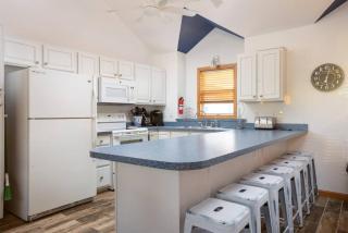Beautiful Home - Short Walk to Beach with Private Pool - Corolla - 1