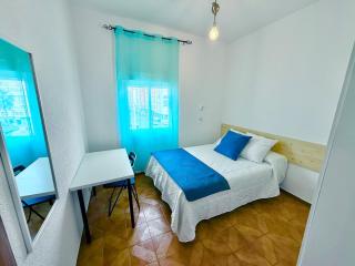 4 Habitaciones - Federico Molina 17 - Huelva - 2