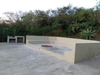 Hluhluwe Gate Safari Lodge - Vosburg - 1