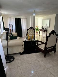Casa completa frente aeropuerto - San Felipe de Puerto Plata - 4