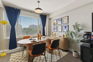 Executive Retreat Near DC - Stylish & Walkable - Arlington - 7