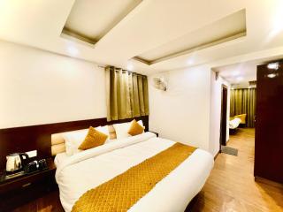 Hotel Roshie Mall Road Mussoorie Near Picture Palace - Mussoorie - 3