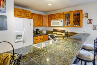 Ketchum Condo with Deck Less Than 1 Mi to Sun Valley Resort! - Ketchum - 3