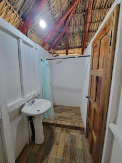 Mangrove Island Cabanas - Poneloya - 1