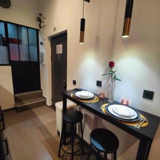 Romantic Apartment Le Red Diamond - Pierre-Bénite - 3