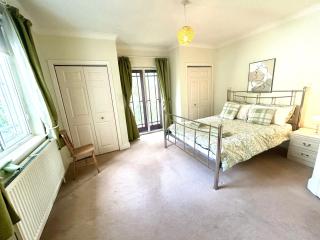 Private Lincoln Retreat - 4 Bedroom House - Lincoln - 3