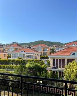Marina Bay Apart Saint Vlas - 1