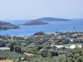 Villa Theadora - - 9
