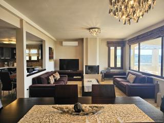 Villa Theadora - - 1