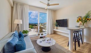 WellClub - Family Wellness & Seaview Suites - Paphos - 8