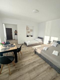 Monato - Poprad - 6