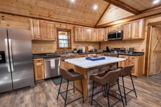 Luxury Cabin Near All The Red River Action - Campton - 3