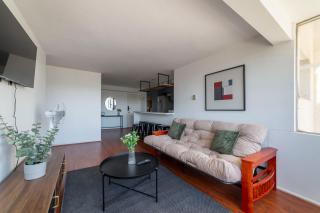Embark on a journey of exclusivity in our 2BR home - Santiago - 6
