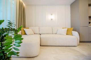 Playa Miraflores Luxury Beachfront Apartment - Mijas Costa - 2