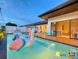 Villa 5R3B 23 Pax Swimming Pool Karaoke BBQ Town Area - Kelebang Besar - 0