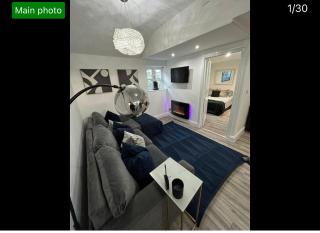 Hertford detached home garden pet friendly parking - Moffat - 6