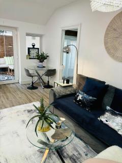 Hertford detached home garden pet friendly parking - Moffat - 4