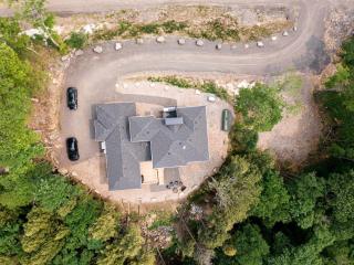Modern Muskoka Cottage with Lake Views - Dwight - 4