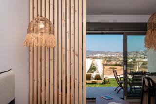 Esperos Panoramic View Suites 2 - Plaka - 5